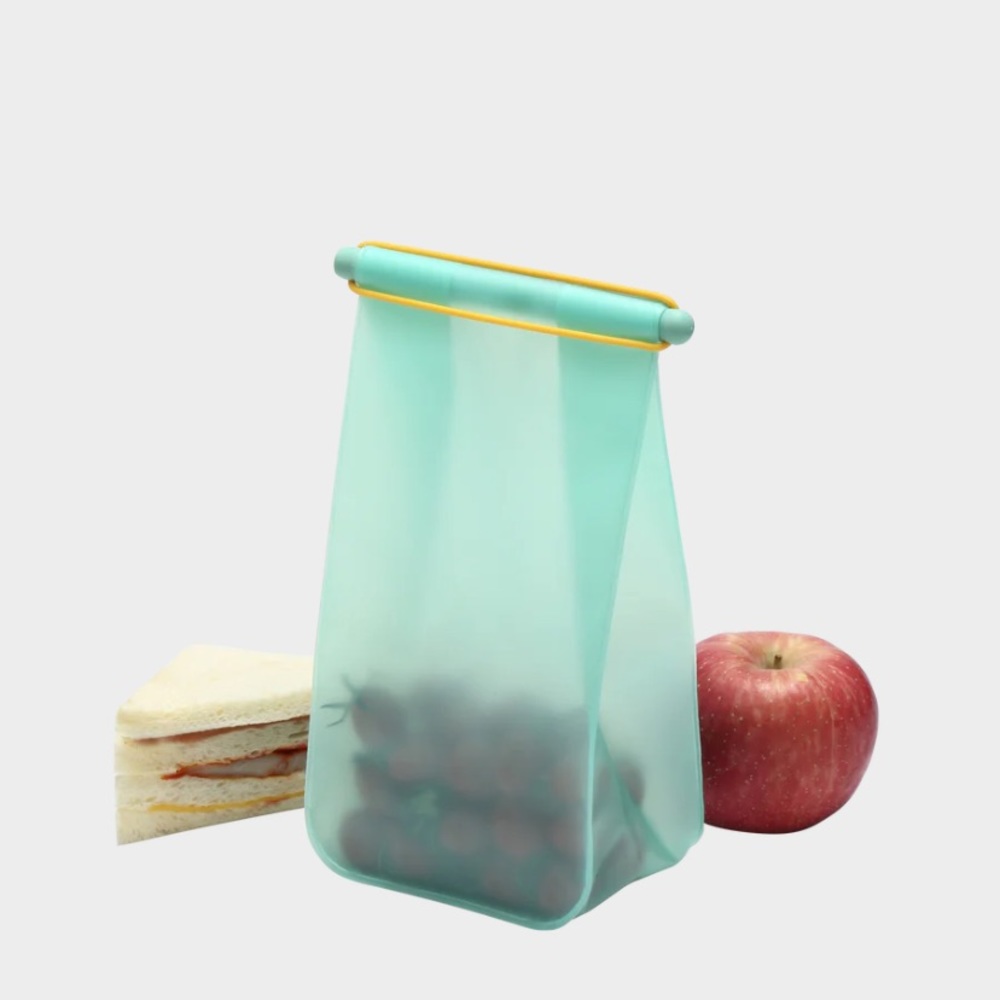 NWT hip lunch bag